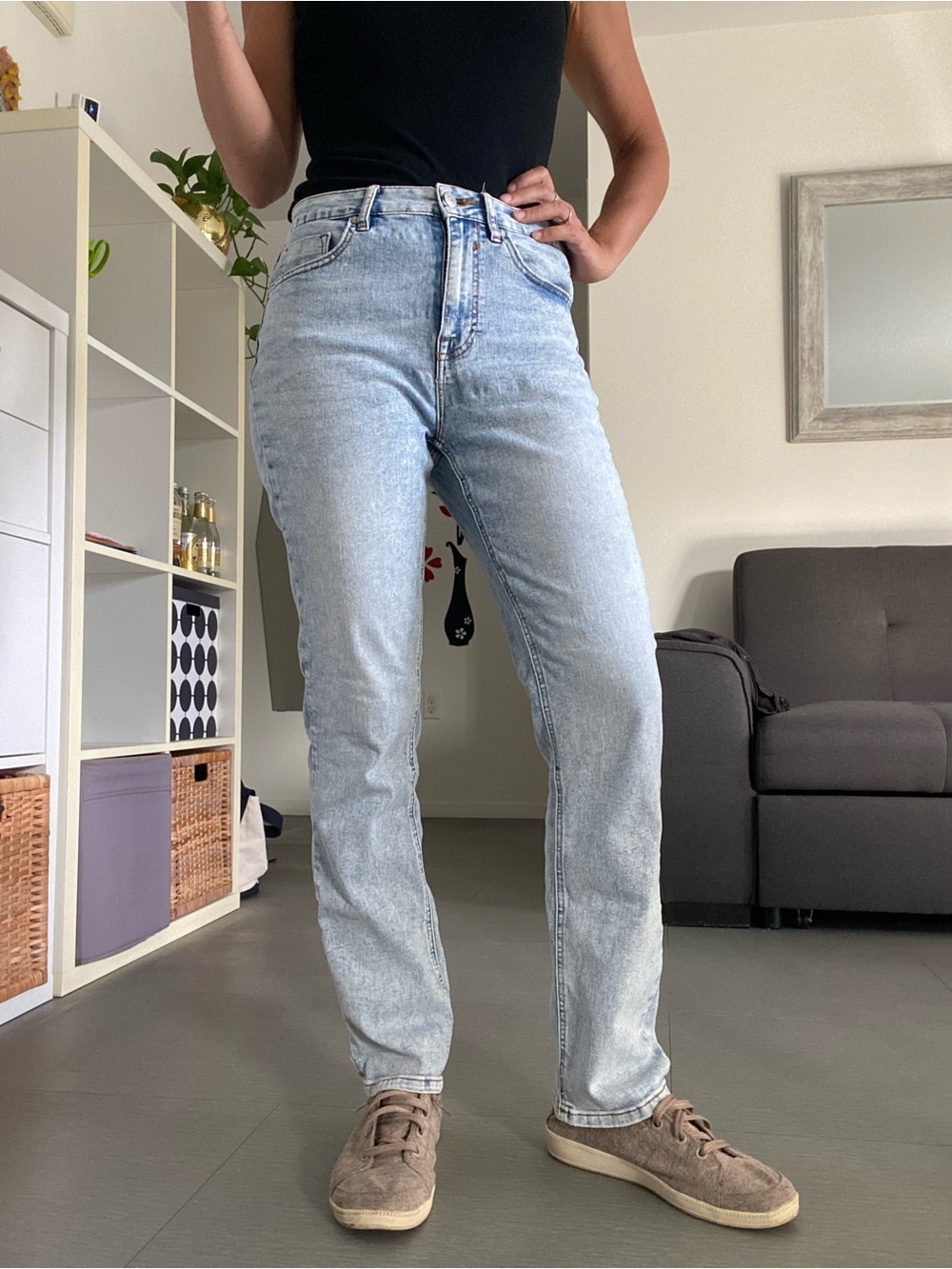 Vigoss Light Blue High-Rise Women's Jeans